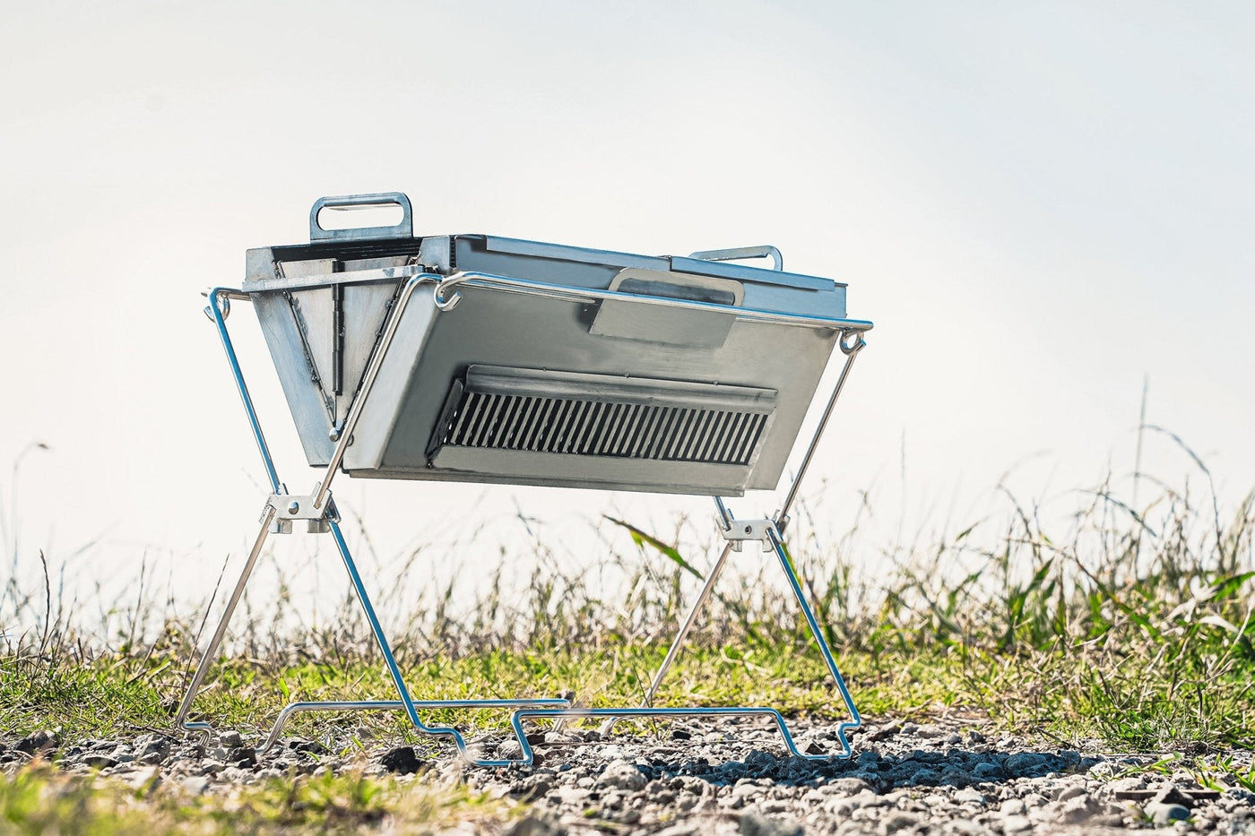 【セット割】コードユニット 焚き火テーブルセット（コードユニット + メバ BBQコンロ + トップボード + 薪ホルダー + グラフアーム + ショルダーケース） - TOKYO CRAFTS