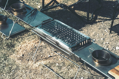 【セット割】コードユニット 焚き火テーブルセット（コードユニット + メバ BBQコンロ + トップボード + 薪ホルダー + グラフアーム + ショルダーケース） - TOKYO CRAFTS