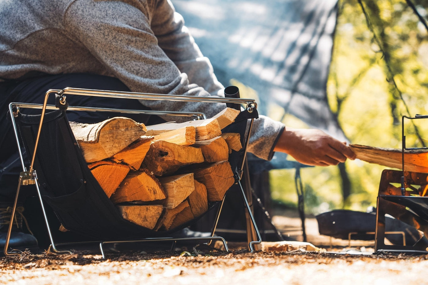 【セット割】コードユニット 焚き火テーブルセット（コードユニット + メバ BBQコンロ + トップボード + 薪ホルダー + グラフアーム + ショルダーケース） - TOKYO CRAFTS