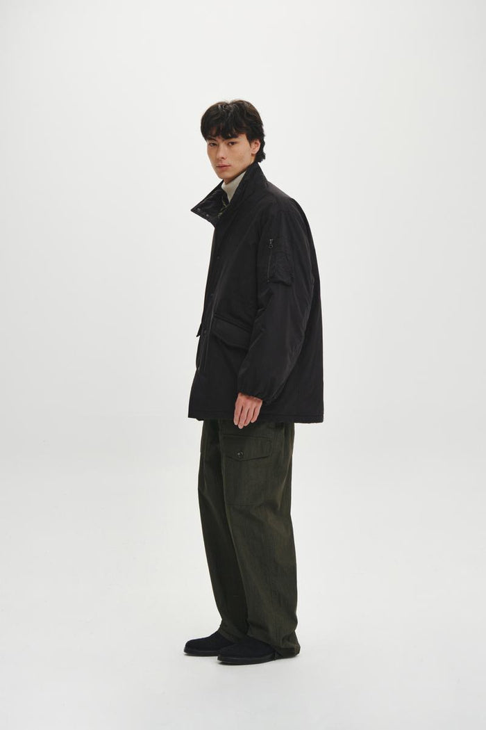Parabola Padded Jacketの着用（横）