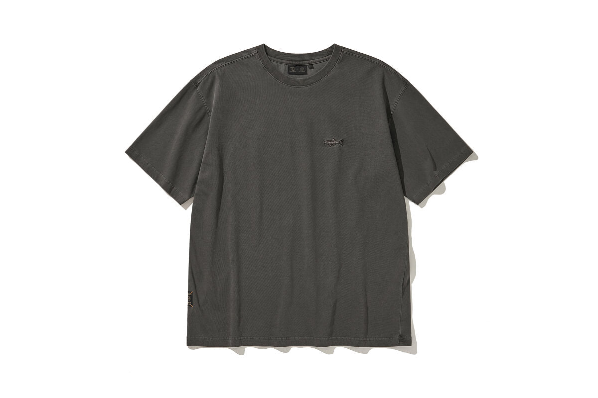 UO Pigment Short Sleeve T-Shirt — ピグメント加工のセミオーバーフィットTシャツ
